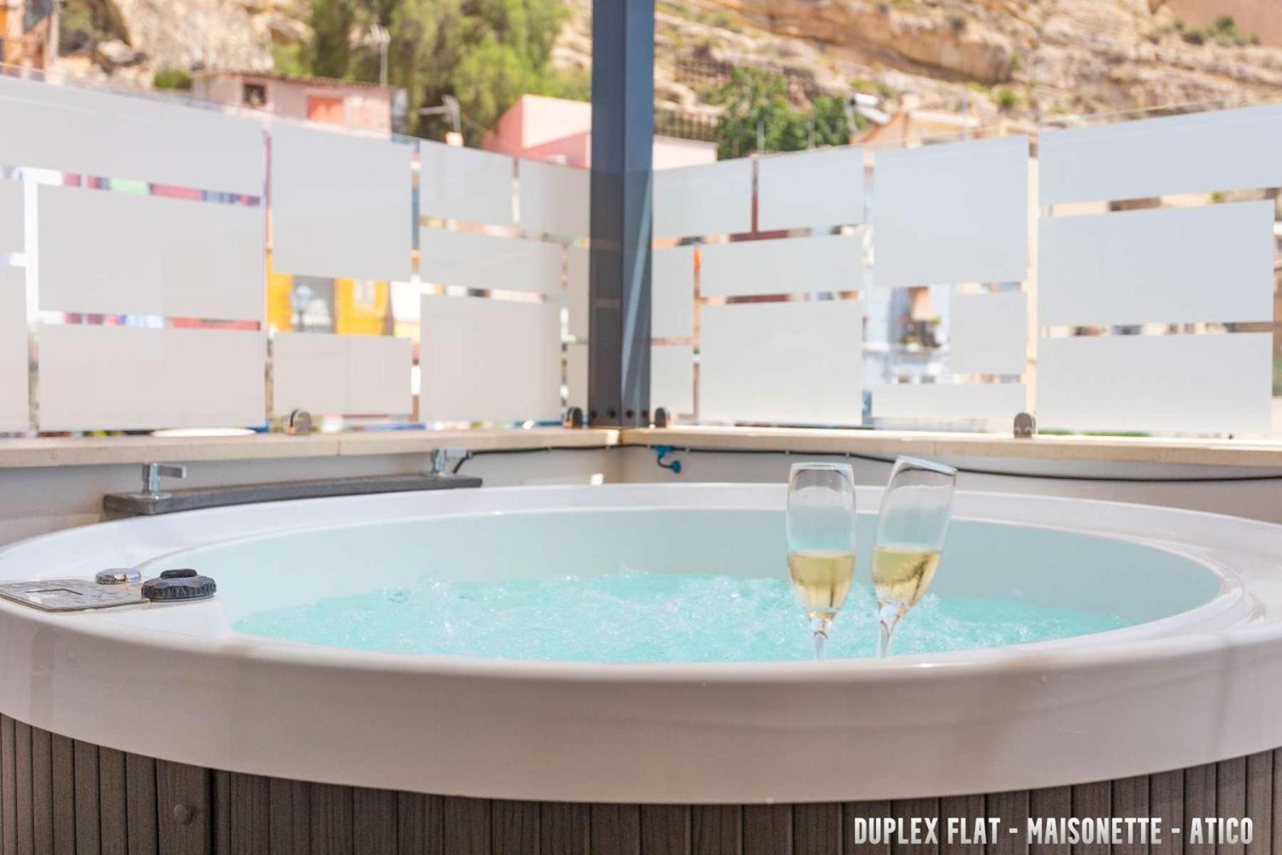 Uniq Flats Apartman Alicante Kültér fotó